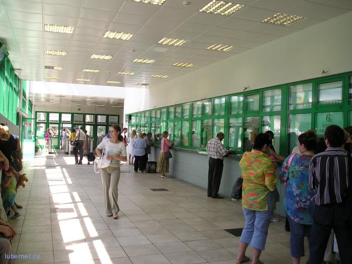 Фотография: Внутри здания ст.Люберцы-1. Кассы продажи билетов, пользователя: rindex