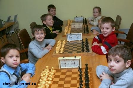 Фотография: Копия Детский шахматный турнир Ноябрьский-2013.Шахматный Клуб ДДЮТ.JPG, пользователя: chess